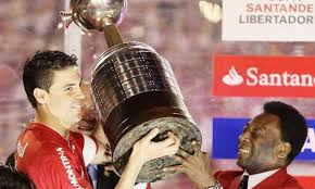 borodinq's tweet photo. @marcos_afa @OC_Libertadores Temos duas, ao contrário do San Lorenzo brasileiro (ou seria Once Caldas?) https://t.co/M8fstXeO25