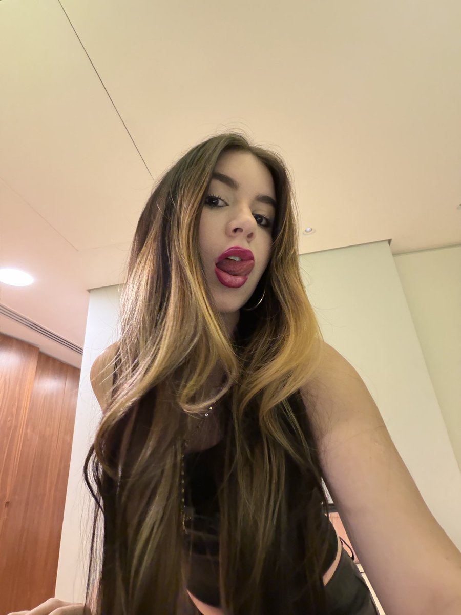 sofia santino tweet media