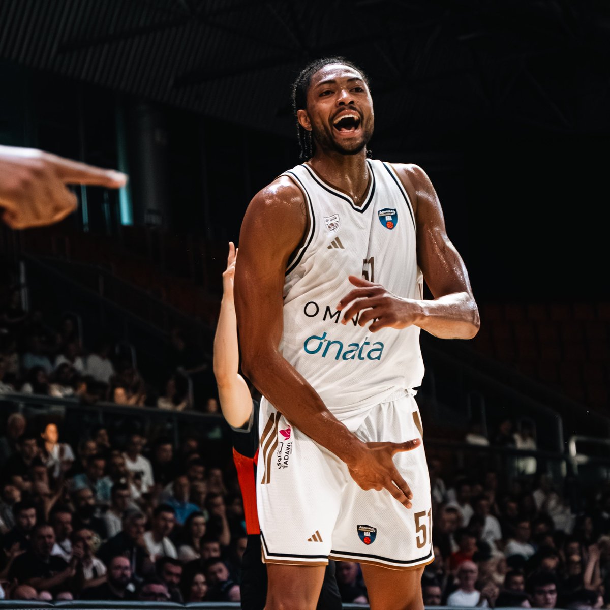 emanuel_bleite's tweet photo. BRUNO CABOCLO NAS FINAIS DA LIGA ADRIÁTICA!

O ala-pivô brasileiro ajudou o Dubai BC a confirmar o 2-1 na série contra o Budućnost, de Montenegro.

13 PTS | 4 REB | 2 AST | 3/6 3PTS

O adversário na final? Um velho conhecido, o Partizan.
Será que vem a famosa lei do ex? 👀🇧🇷

📸Dubai BC
🎥ABAligajtd