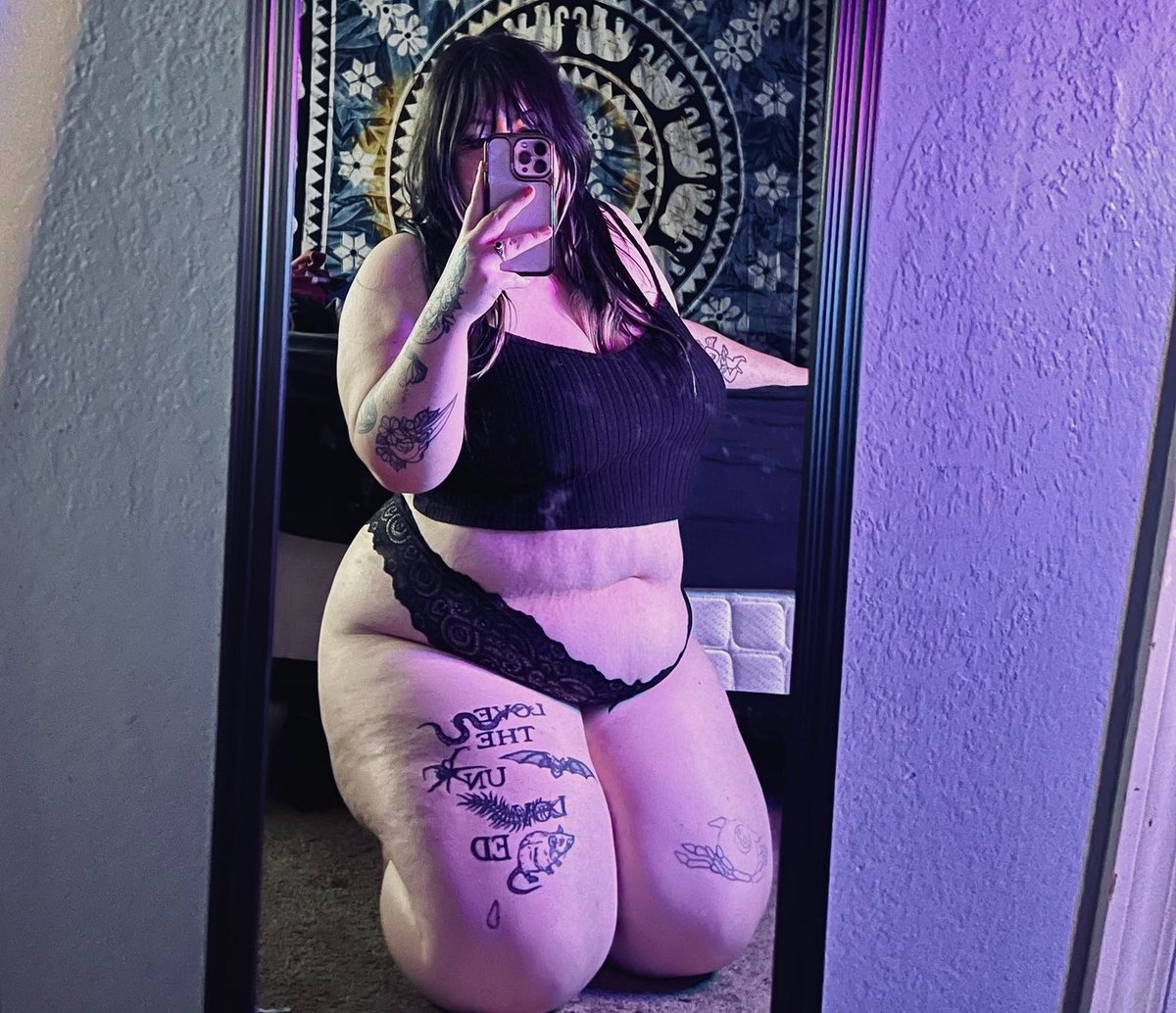 em ꒰ა $ ໒꒱ findom tweet media