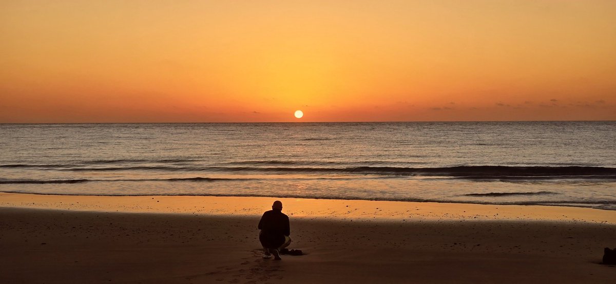 johnny_mac64's tweet photo. @parthosarathi_b Sunday morning reflections Lanzarote December 2024 https://t.co/q4q2zwVPES