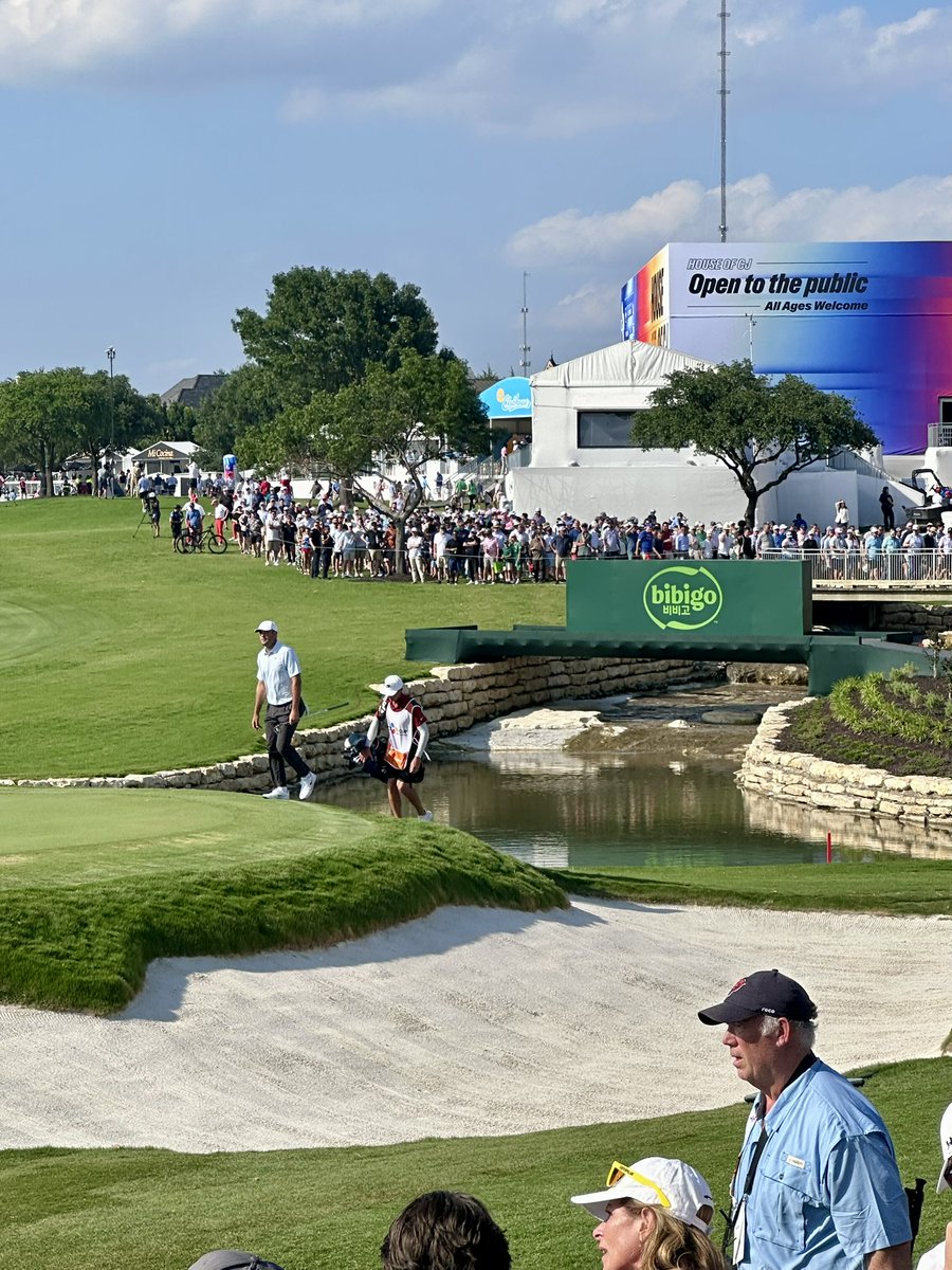 KDC_Development's tweet photo. Proud to support THE CJ CUP Byron Nelson at TPC Craig Ranch and the tournament’s commitment to mental health awareness through @momentous. Excited to see the continued momentum and future growth opportunities in MKCC at Craig Ranch. 

#KDC #MKCC https://t.co/l55mXVurbz