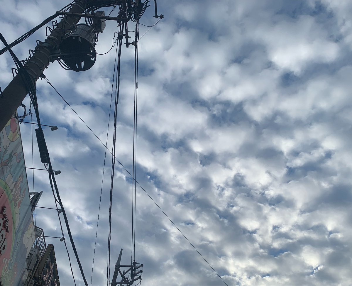douga3618's tweet photo. 今日映像関連でやりたい事があり調整をしていたら朝になりました！
良い天気です！ https://t.co/pUFW641O0R