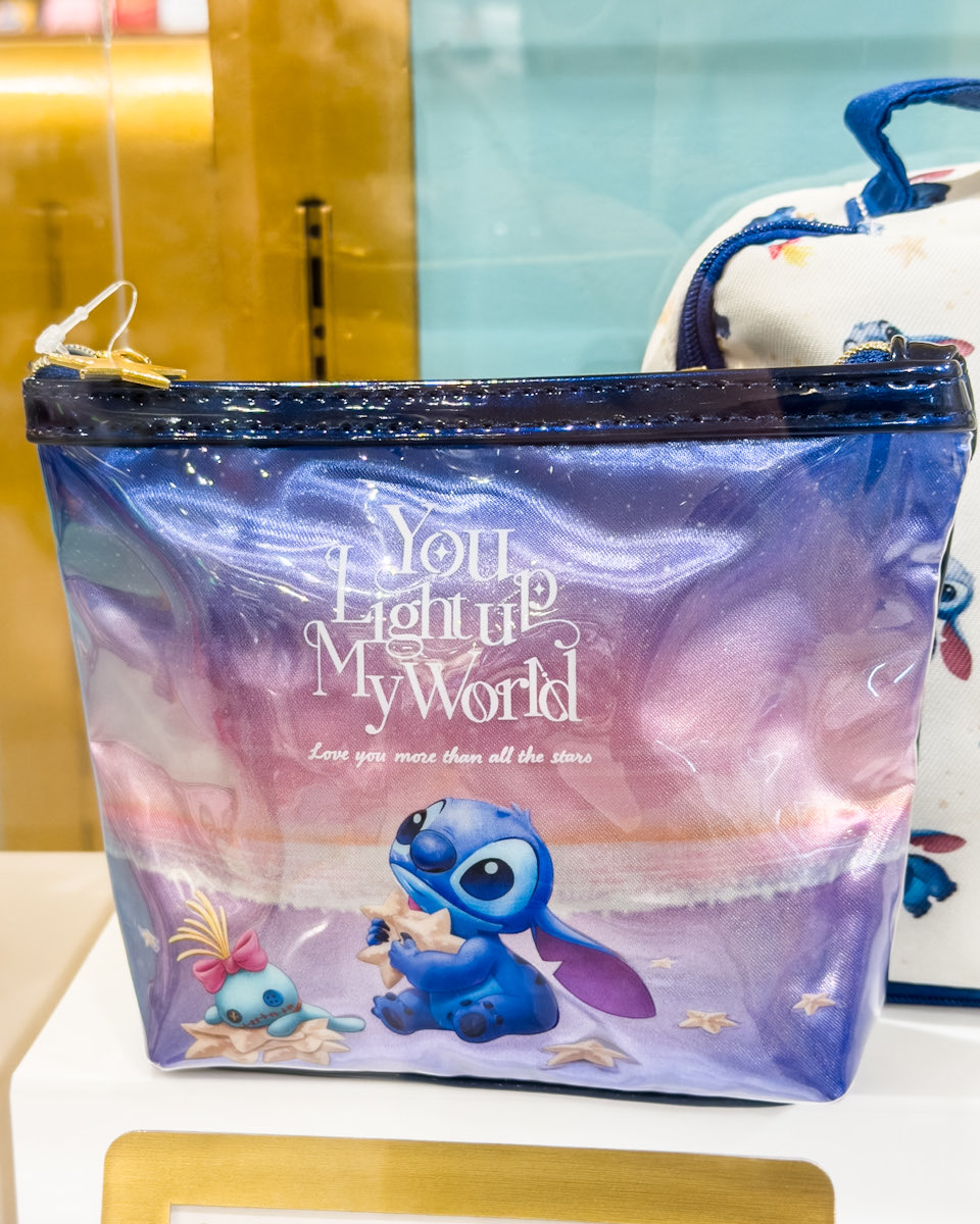 シークレットライトも登場！ ディズニーストア Disney Stitch Day