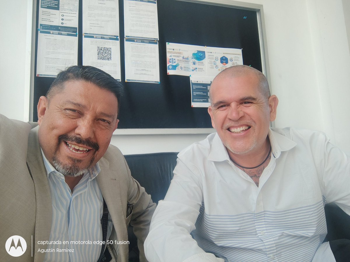 Woowootepec's tweet photo. La Mejor vibra, un Mundo de Conocimiento andante, mi Maestro, Dr Magdiel, amigo de otro gran amigo!! Conversation Club...when? #englishpractice  @GabrielTorresEs https://t.co/A6FteVVIO7
