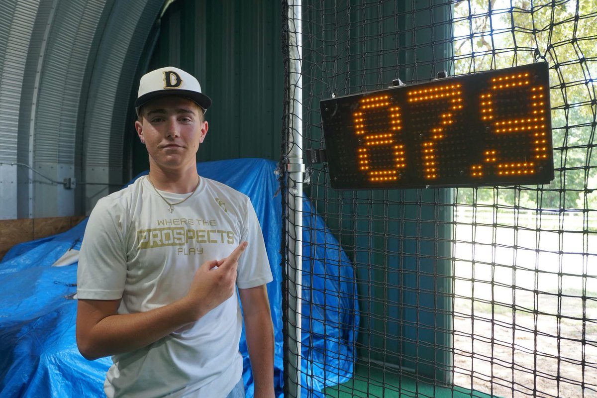 ChaseYambor's tweet photo. Had a great few days at the @TXBaseballRanch. Hit a new PR while I was down there as well! @BBUniversityWNC @kross10robinson https://t.co/JJAREx2eFA