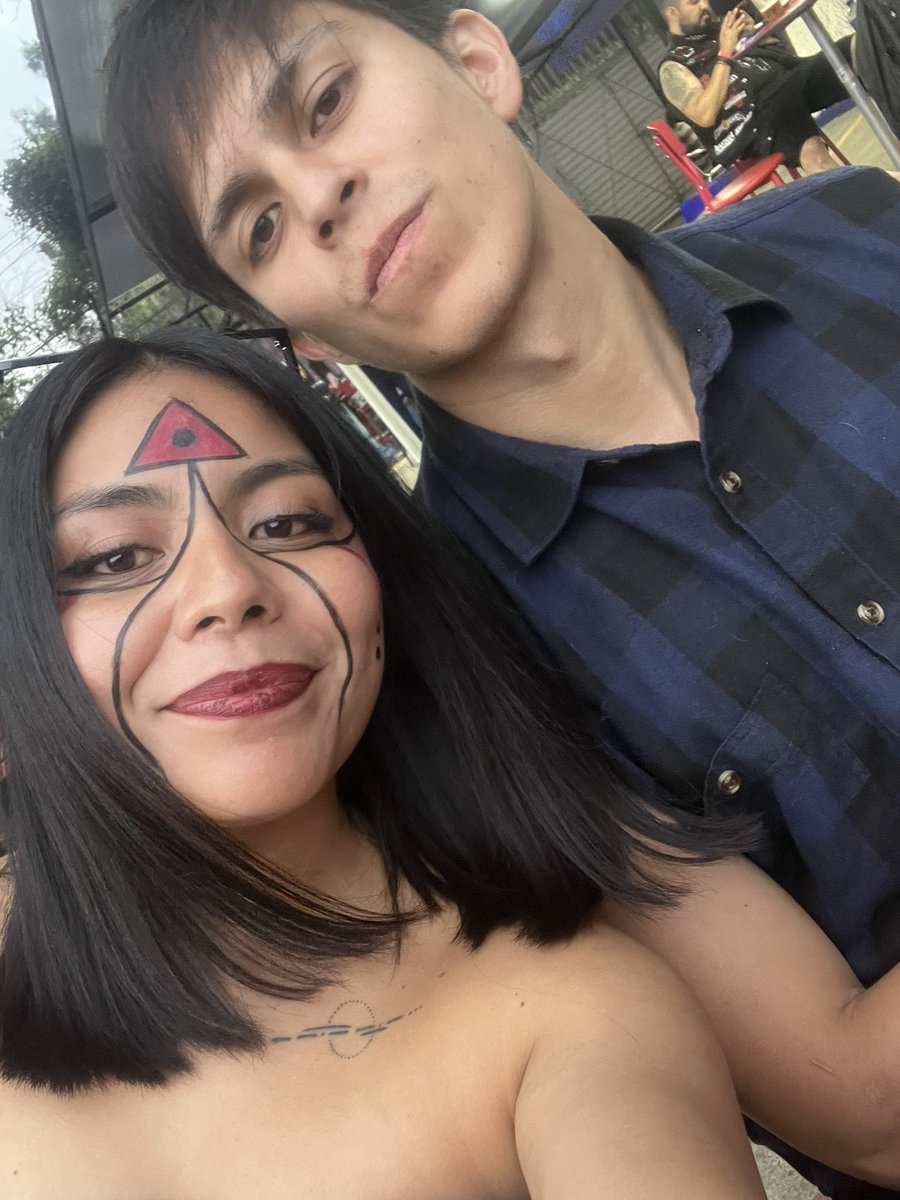 astrowmn's tweet photo. Uno más siempre a lado de mis mejores amix.🫶🏻 https://t.co/5jvSzNKCHo