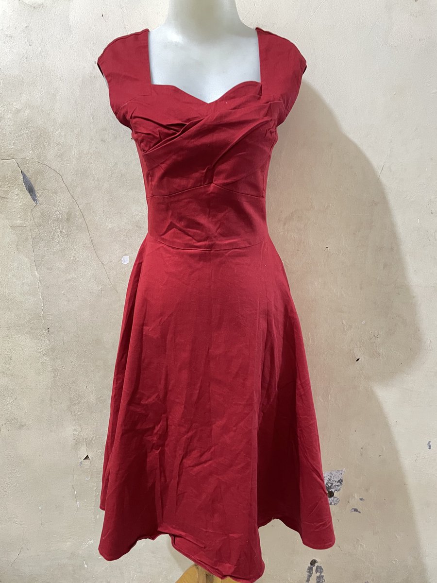 aurorastuff_'s tweet photo. all dress 25k https://t.co/99YlFjLdUs
