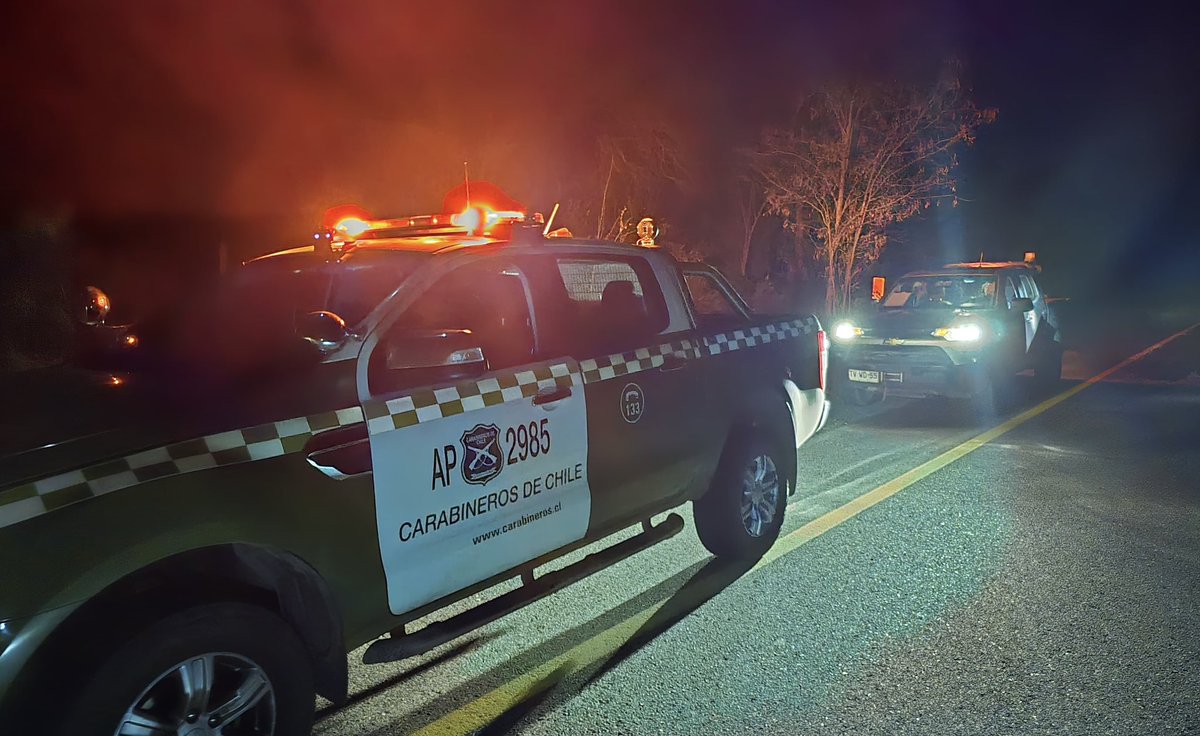 Carab_Maule's tweet photo. 🚔 Llegamos a cada rincón para trabajar por la seguridad de todos.

Carabineros de la tenencia #LaMina mantienen servicios preventivos en el sector precordillerano, realizando controles vehiculares, fiscalizaciones a personas que practican caza menor y patrullajes preventivos. https://t.co/yPYjFkYmSm
