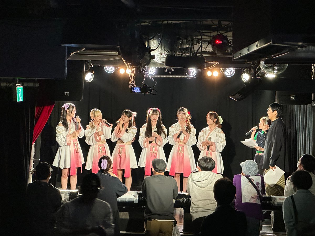 OBCfesradio's tweet photo. 🗓6/3(水) 21:30～
📻ラジオ大阪『フェスしたいラジオ』

4/28のフェスしたいラジオ LIVE 公開収録の様子をお届けします！
撫子の音返しの皆さんの登場です！🎙
お聴き逃しなく！ https://t.co/62QZdVCFvB