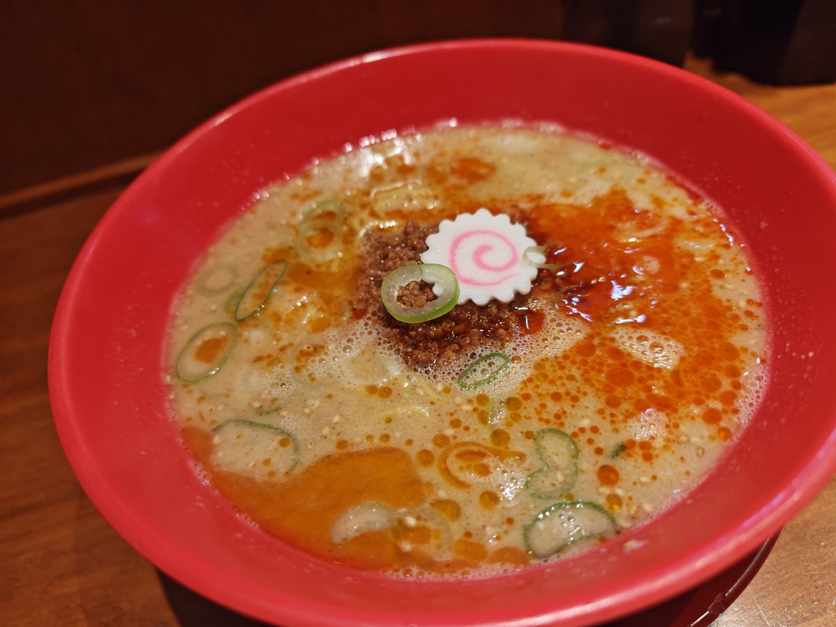 Surf_0185's tweet photo. らーめん 銀河 大曽根(森下)
　名古屋市北区大曽根1-30-10

久しぶりに🦴接骨院の帰りに寄って見たわ(^^♪

🍜#たんたんめん （750円→ランチ時は５０円引き）
🍳#天津飯 セット（500円→ランチセットだと４００円）

https://t.co/4ogqSvFb4F
#ラーメン #ラーメン好きな人と繋がりたい
#らーめん銀河 https://t.co/CKEhAReKkb