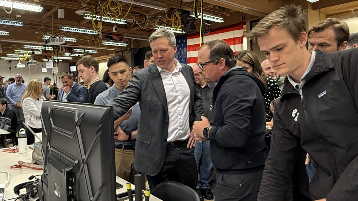 GallatinAI's tweet photo. Ten days from invite to live demo. That’s the speed produced by @USArmy's Operation Jailbreak.

Today at Fort Carson, @SecArmy  watched Gallatin Radio Agent turn a voice contact report into a drone icon on @Anduril Lattice and @PalantirTech Gaia. Live, through Navigator's open API.