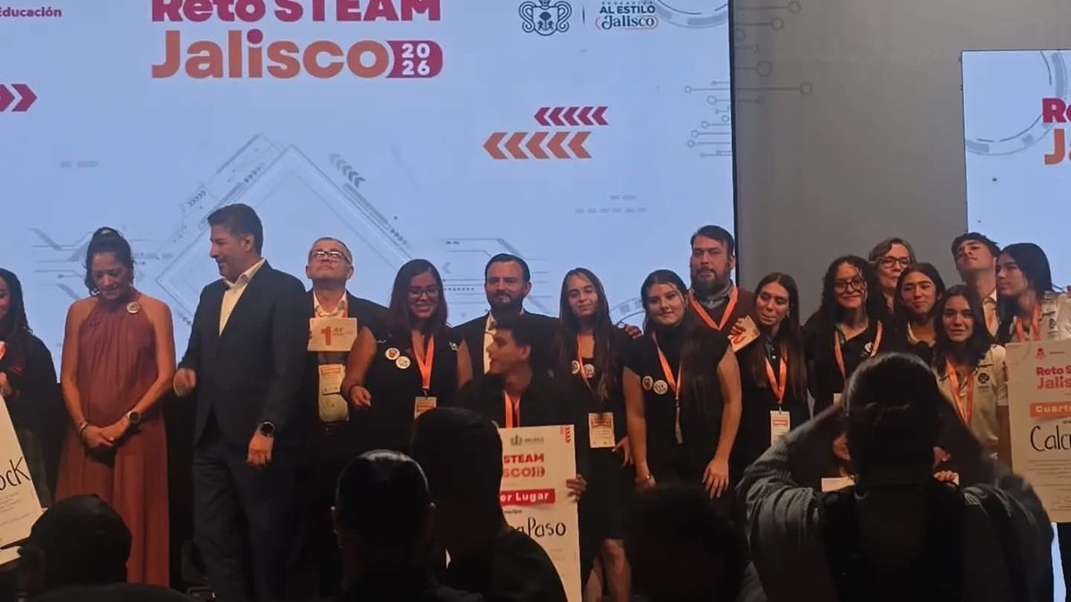 sems_udg's tweet photo. ¡Orgullo UdeG! 🏆✨
El equipo “Paso a Paso” de la Prepa 13 obtuvo el 1er lugar en un concurso de STEAM de @SecEducacionJal.
¡Muchas felicidades al equipo de la @udg_oficial, así como a las y los docentes asesores que acompañaron este importante logro!
#SomosSEMS #PrepaUDG. https://t.co/m7VP06lMLk