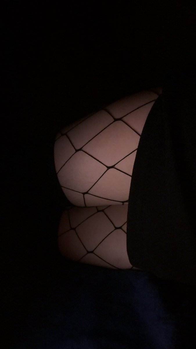 BroisNOTsure's tweet photo. One more cuz why not hehe #nsfw #nsfwtwt #femboy #fishnets #bottom #thighs #thighhighs https://t.co/pywVQkEnLX