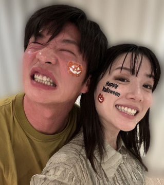 口の横のポニョ tweet media