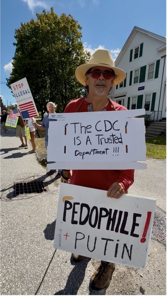 libsofwolfeboro's tweet photo. The CDC is what?
Wolfeboro, NH https://t.co/DnGQWZf8jP