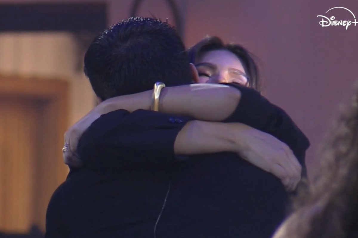 kancellada's tweet photo. O casal de milhões da #CasaDoPatrão
#EliminaçãoNaCasa https://t.co/r2rta5Xxf7