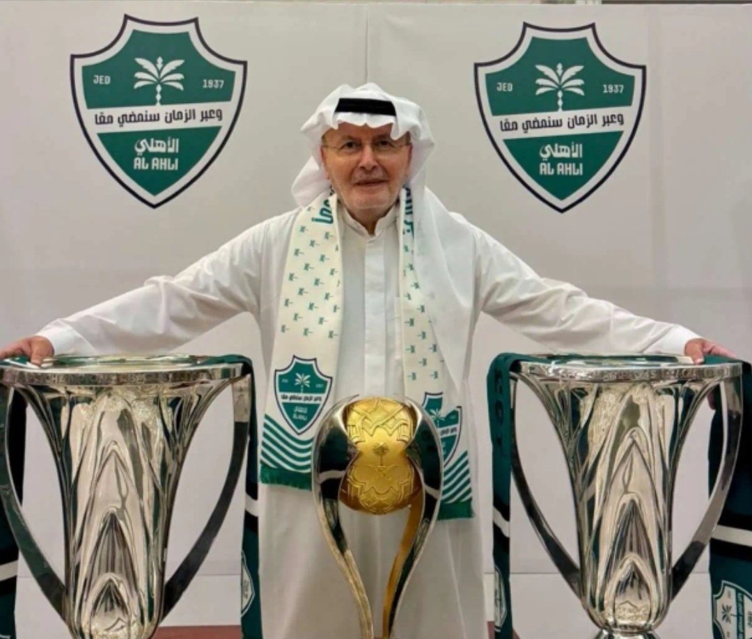 yaser_515's tweet photo. هذا الذي لايمكن بيوم ننساه
(خالد) بجوف قلوبنا للمماتي

الطيبه وحسن الخُلق في محياه
ماشفت مثله يابشر في حياتي https://t.co/hSY2JHyXSX