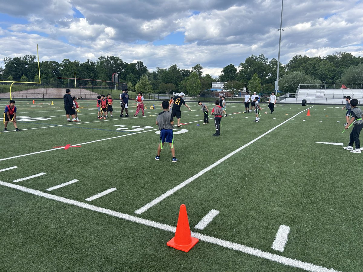 WheatonAD's tweet photo. On Tuesday and Thursday this week, WHS hosted students from Weller Road ES for their final days of a flag football after school program.

Big thanks to Mr. Lyst, Coach Howell and Coach Sturman for coordinating. It was nice to see WHS student-athletes helping future Knights. https://t.co/AesumI2qgt