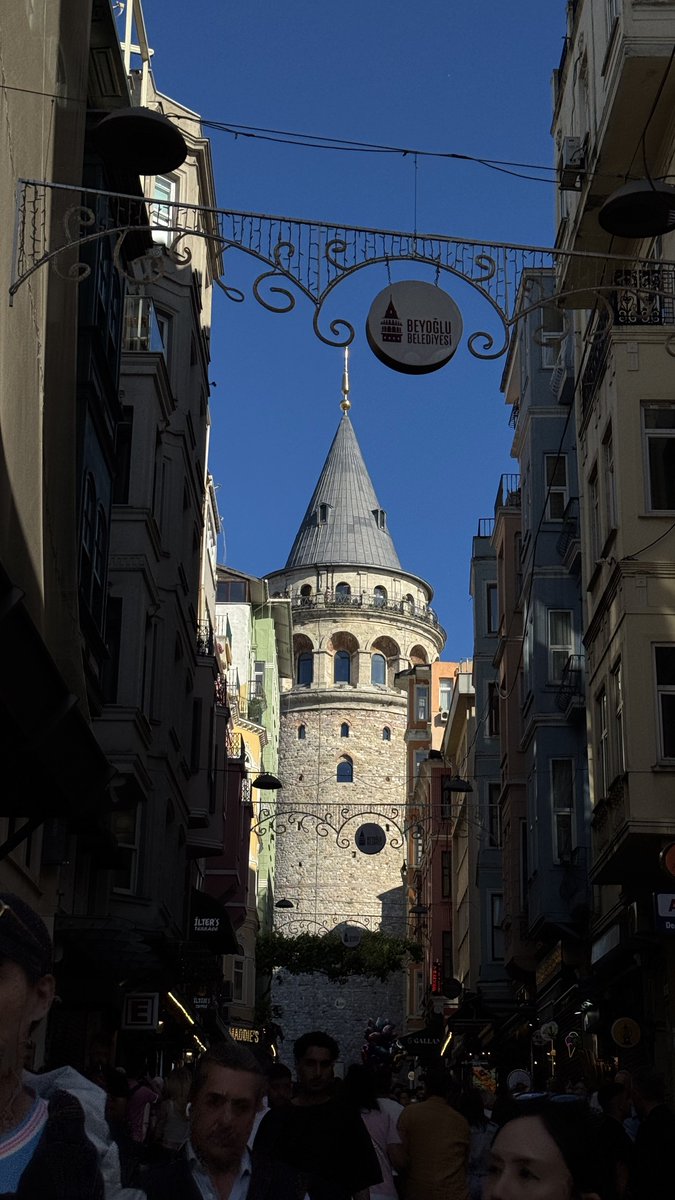 Sebsa96's tweet photo. #istanbul𝚝𝚛𝚊𝚟𝚎ﬅ𝚒 🤍 https://t.co/Now5pWKe5r
