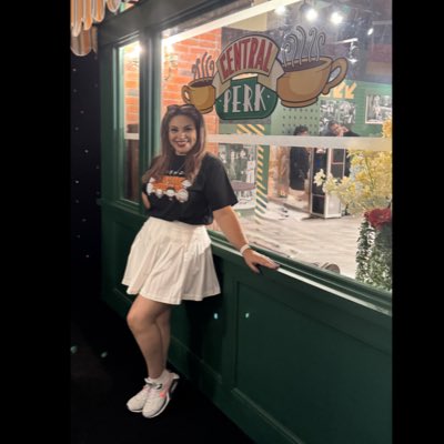 SandyConY_'s tweet photo. #NuevaFotoDePerfil https://t.co/zJLUIDVEbT