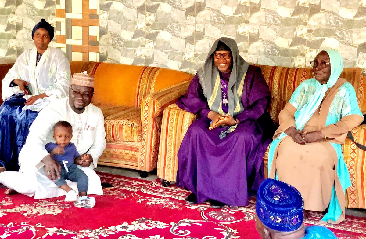 ProfAAKana's tweet photo. #PhotoNews 
My elder brothers and I were privileged to host the Abaga of Toni, Head of the Emirates Council of Kokona Local Government, at our residence. 

We extend our gratitude to His Highness for gracing our home with an esteemed visit in May. https://t.co/1wfd5zmGnO