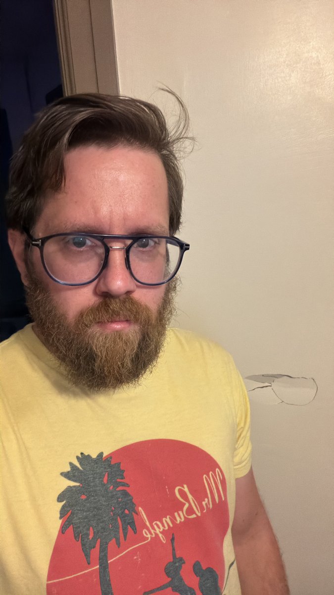Beardson 28 tweet media