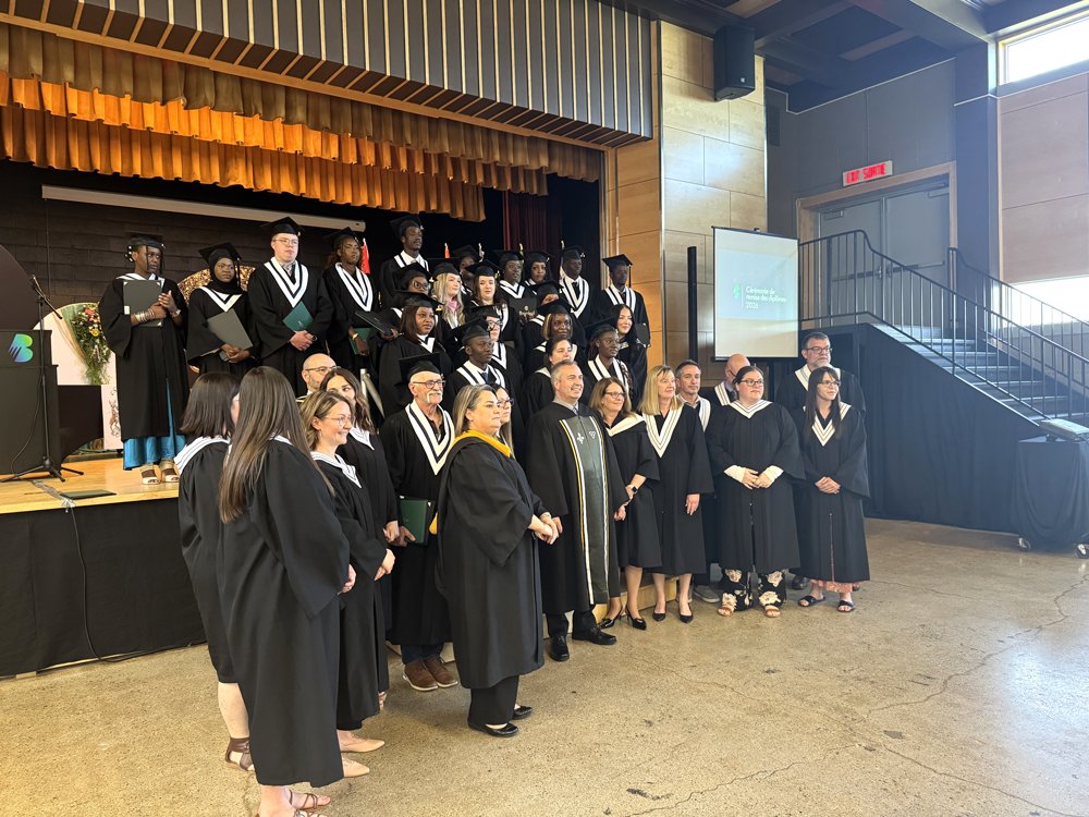 collegeboreal's tweet photo. C’est le grand jour pour nos finissantes et finissants de Kapuskasing et de Hearst!
Félicitations pour ce nouveau chapitre qui commence! On croit en vous! 📘✨

#RemiseDesDiplômes #Kapuskasing #Hearst #Boréal2026 https://t.co/g2SrDTeWYW