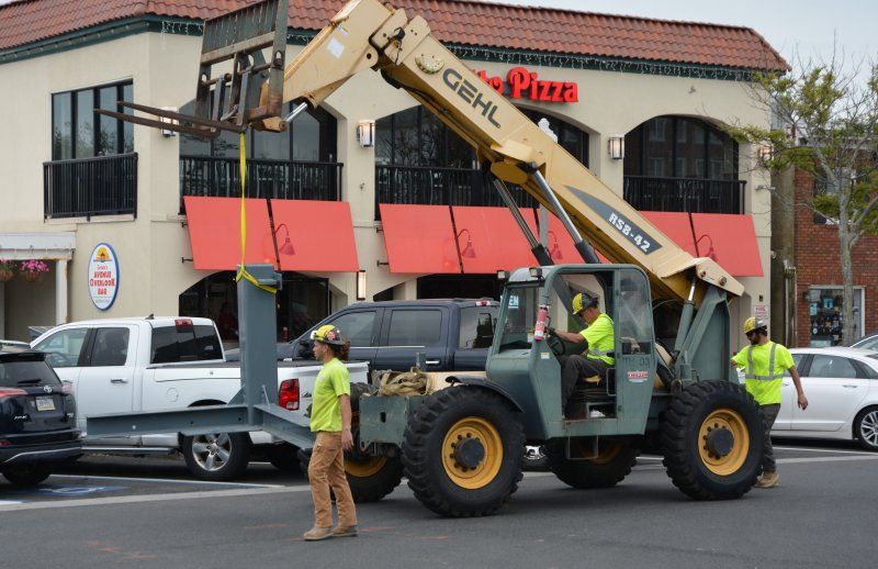 JusticeNetworks's tweet photo. New bollards at Rehoboth Beach boardwalk are getting some pushback, but we commend the city's proactive approach to safety. Prevention is the best way to prevent tragedy. https://t.co/JQ0UElYsdl #pedestriansafety #crowdsafety https://t.co/DCjF3JSlQe