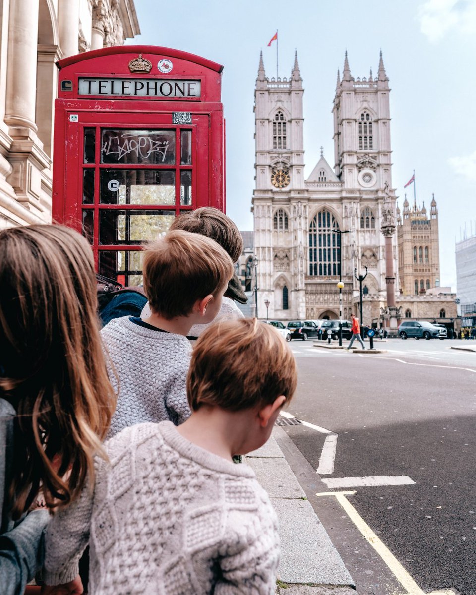 contexttravel's tweet photo. London 🤝 little explorers

When you're visiting London with kids, there's no shortage of things to do, see, and taste.

🧪 The Science Museum: Interactive, educational, and hands-on
👩‍🎨 The Victoria and Albert Museum: Free admission! Don't miss the Learning Centre, costume area, and picnic spot 
🐍 The London Zoo: The world's oldest scientific zoo has over 8,000 animals to see!
🛥️ River Cruise on the Thames: Hit the water to see the city from a different vantage point
🎭 The West End: Catch a play together. See their Family Theatre programming for family-friendly shows
🧸 Hamleys: The world's oldest toy store invites kids of all ages to explore together
🐿️ Kensington Gardens: Find a playground, spot wildlife, or stroll along the lake
🛝 Hyde Park Adventure Playground: Tunnels, bridges, climbing frames, and even a stream!
🤩 Leake Street Tunnel: This 300-meter legal graffiti wall boasts ever evolving street art
