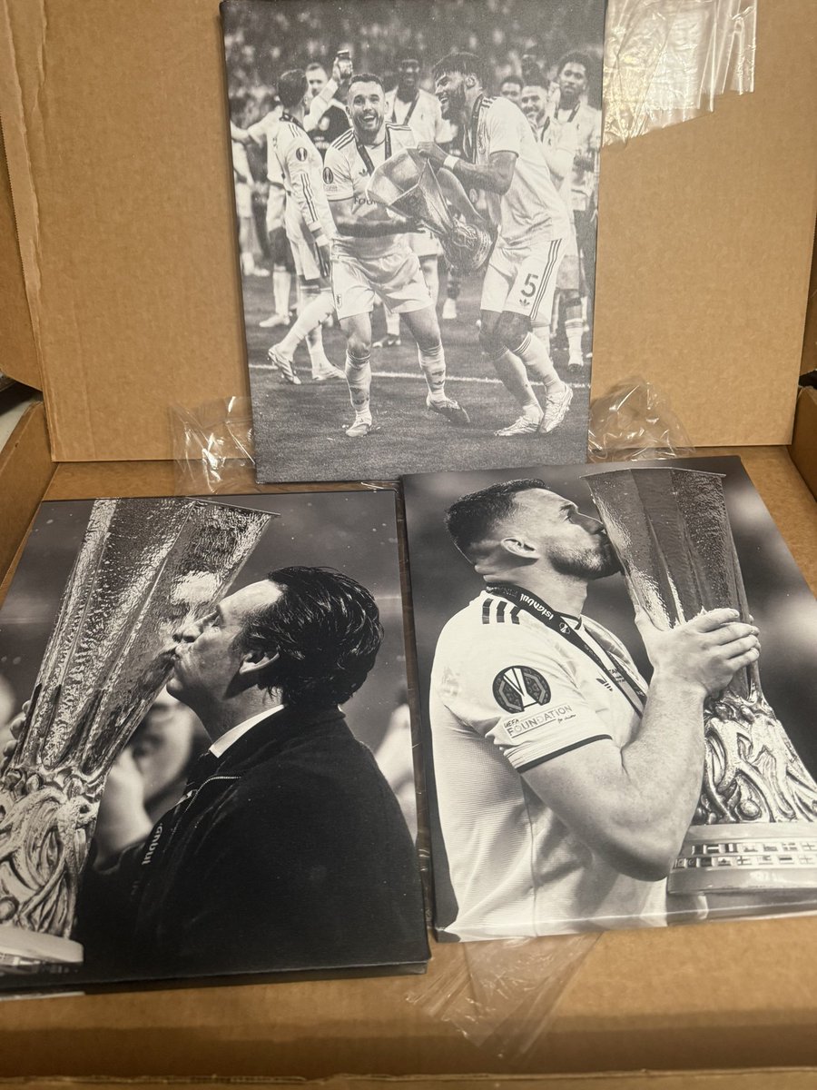 Batestat2's tweet photo. They’re here and they’re perfect #AVFC #UTV https://t.co/W6sHVzpmS5