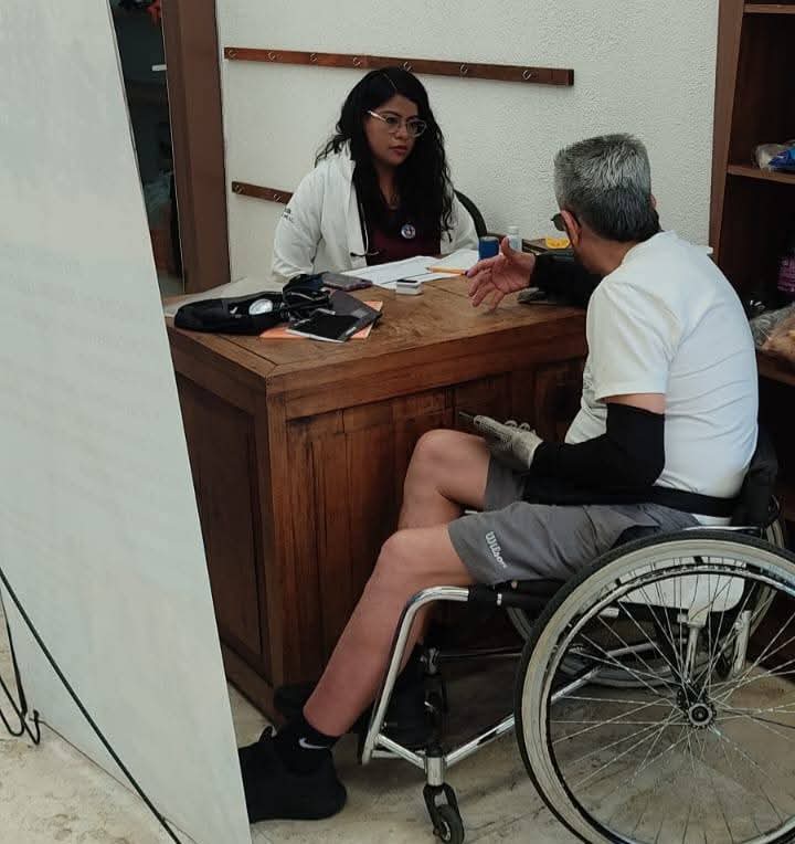 held_ac's tweet photo. CONSULTAS MÉDICAS en #HELD A.C. Gracias a la #FUNDACIONDELDRSIMI
Excelente atención de la Dra. Alejandra Villegas
En #HELD fomentamos la #SALUD como un DERECHO FUNDAMENTAL de TODOS.
#ALIANZA.
HELD Y SIMI a beneficio  de las PERSONAS con DISCAPACIDAD para una MEJOR CALIDAD DE VIDA https://t.co/BWUcb7PUeu