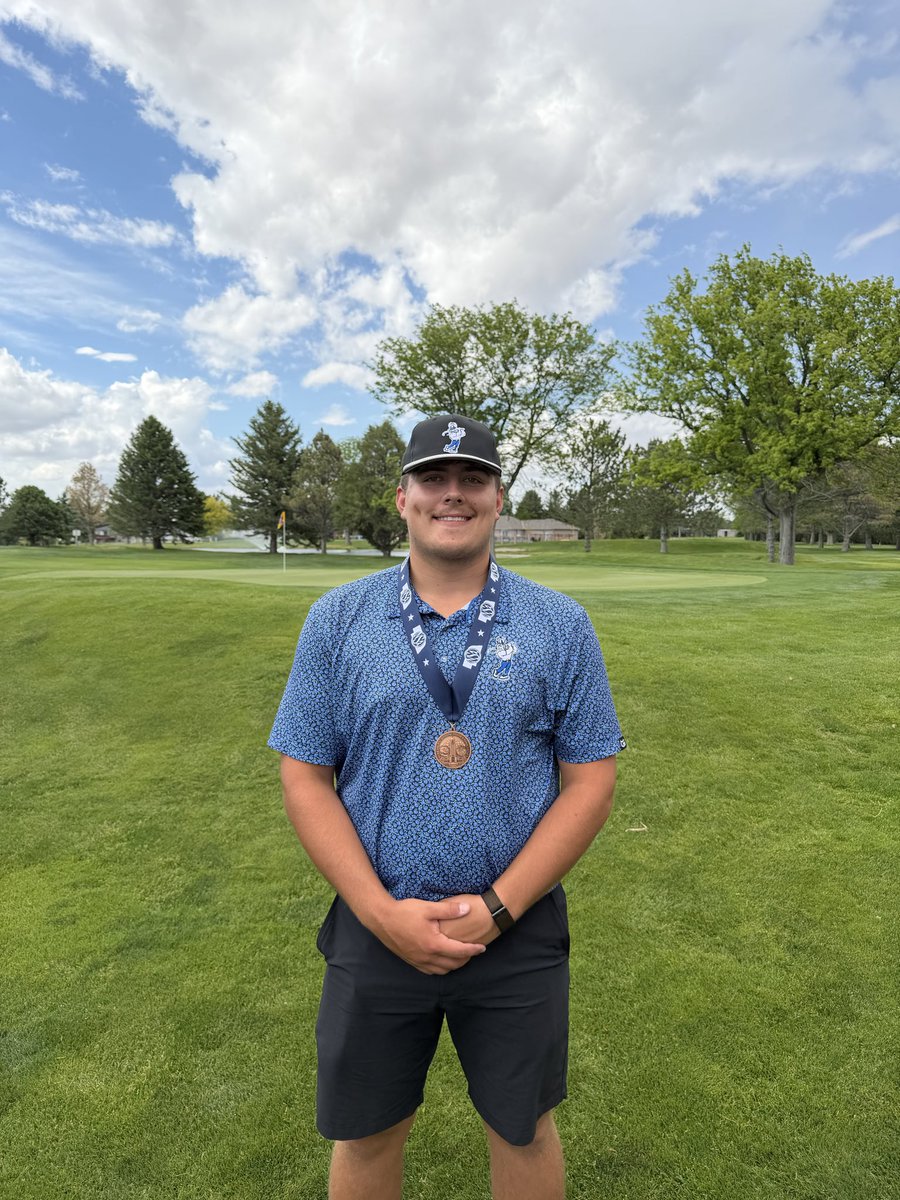 VikesBoysGolf's tweet photo. Grayson Vogt caps off an incredible 4-year career at the Class B State Tournament in Scottsbluff with a 5th place finish, shooting +9. It’s been an honor to coach him and watch his hard work pay off. The future is bright for this kid. #LakeviewVikes https://t.co/7HKbAFapdY