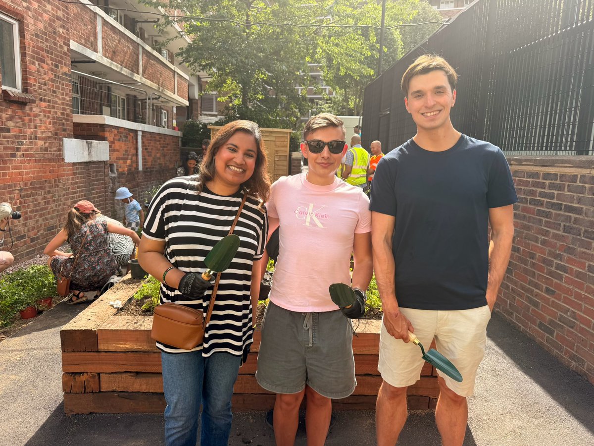 GreenPrtyNilton's tweet photo. Congratulations to @TeamPimlico on their re-election in Pimlico South.
As Chair of @tachbrookestate, I look forward to working collaboratively with our local councillors to improve the Tachbrook Estate and support the community we love.
#TachbrookMatters #Pimlico https://t.co/zLfXECwIV9