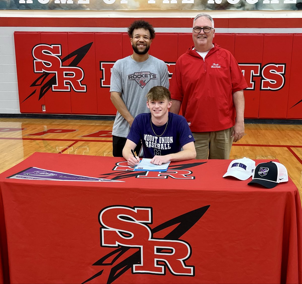 gcsportsguy97's tweet photo. Congratulations to Slippery Rock’s Isaac McCandless on signing his letter of intent to continue his academic and baseball careers at Mount Union. https://t.co/4ryGbZePL2
