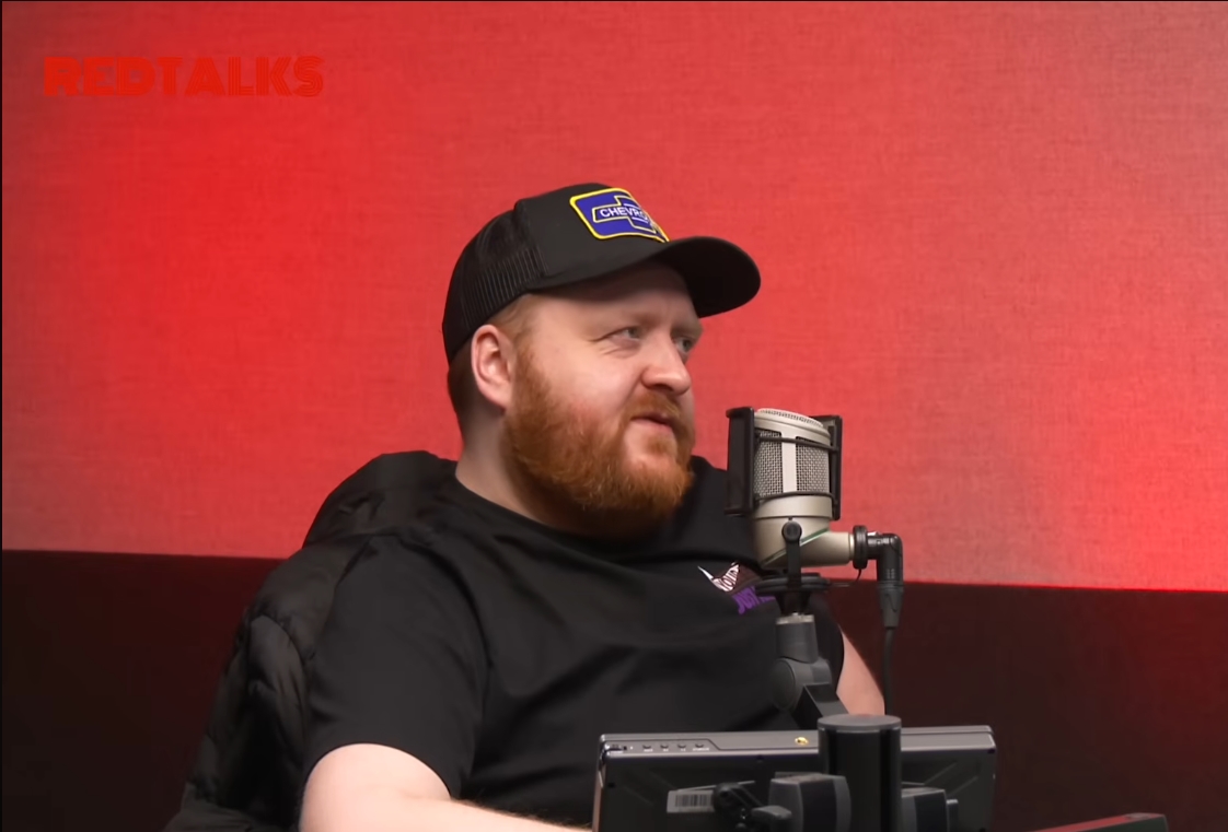 mcOOey's tweet photo. Jamie, why do you never plug the other podcasts you appear in, the public need to see them https://t.co/LxJsLKuyyM @JamieHComedy @redrichardson1 https://t.co/KMtZi7XFGD