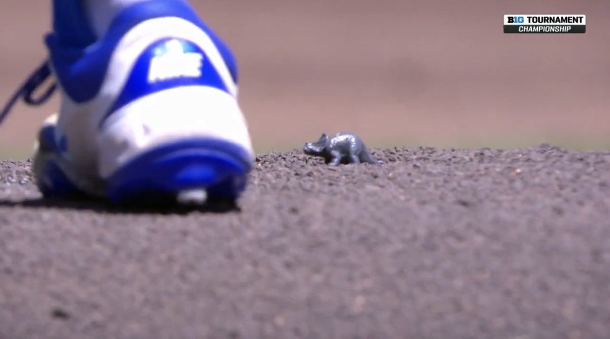 out of context baseball tweet media