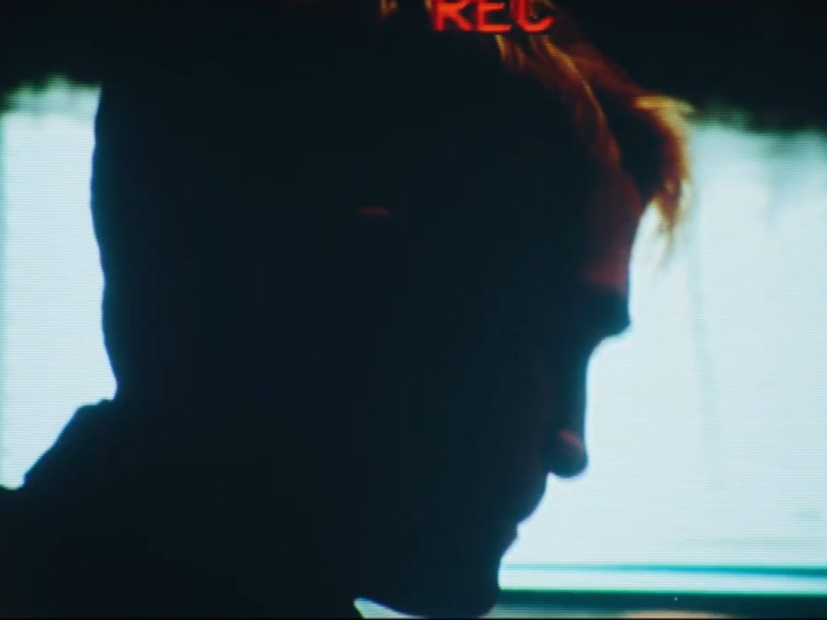 imgbyj's tweet photo. "Do you watch television?" https://t.co/NrDbcF1l8t