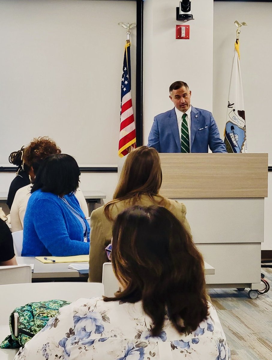 JoeDeFeliceHUD's tweet photo. We were also in Chester County today to address @HUDgov grantees from across Eastern Pennsylvania &amp; the State of Delaware on the vital importance of community planning and development and how we, at HUD, can be their federal partner. https://t.co/J6jtYqlFc4