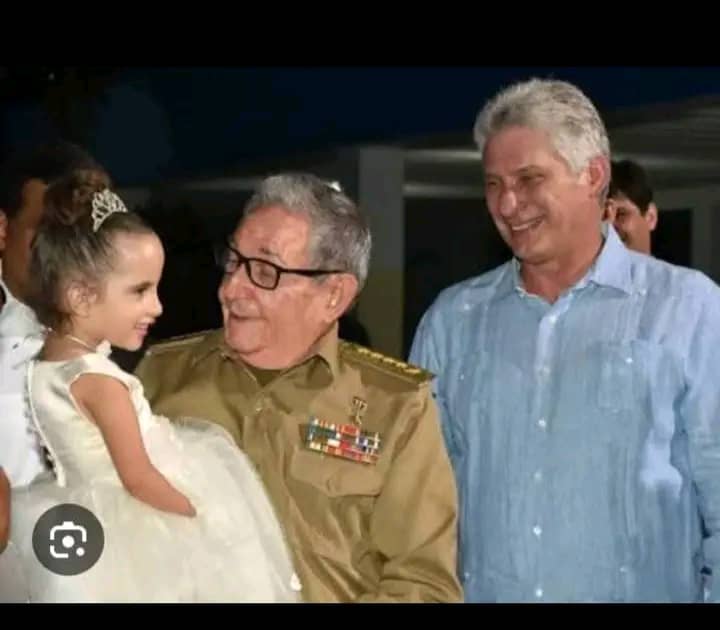 javierfundora3's tweet photo. "No se irrespeta a los héroes de la Patria, no se ofenden historia y tradiciones sin respuesta. No en Cuba. El General de Ejército es #Cuba" y  #ACubaSeRespeta  @DiazCanelB

#MatancerosEnVictoria https://t.co/vEEw20afIt