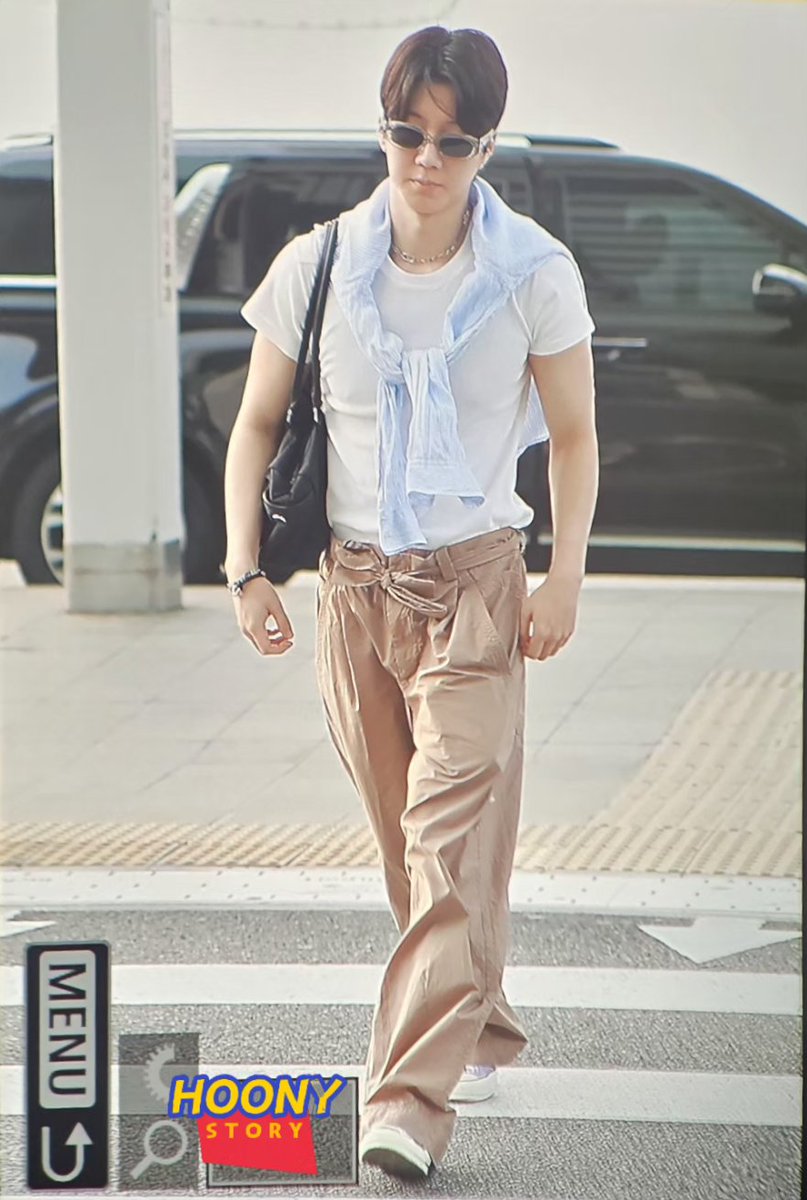 hoonystory0111's tweet photo. 260529 ICN
#위너 #이승훈 #winner #hoony
@official_hoony_ https://t.co/pC5svZNFJn