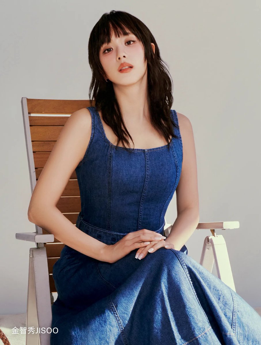 JisoonewsAR's tweet photo. ٢٩ ماي | الفاتنة جيسو لصالح العلامة التجارية Tommy Hilfiger 😍

#جيسو #JISOO #지수 
 @officialBLISSOO https://t.co/MJF7n1vcgH