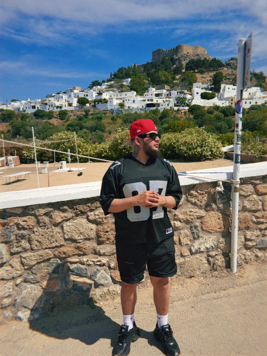 C_baltimore's tweet photo. Greece 🇬🇷 was EVERYTHING 🥹 https://t.co/6hF2aYxSXi