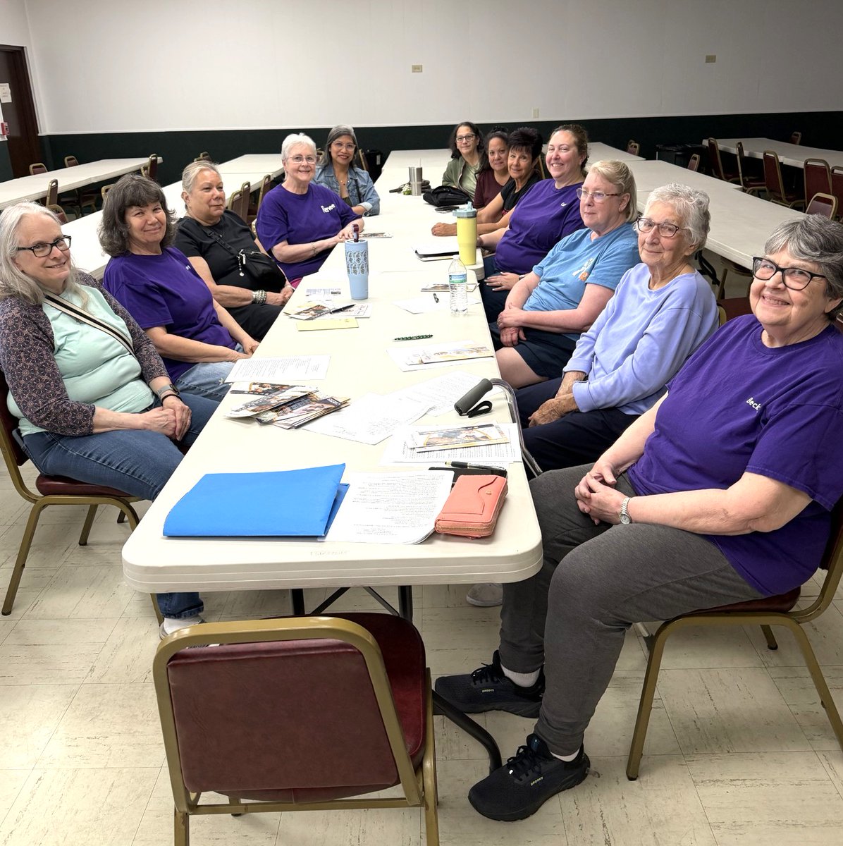 AidforWomen's tweet photo. The Knights of Columbus have been among Aid for Women’s most generous supporters through the years. Since the legendary Bingo Nights in Highland Park of the late 1970’s, the Knights have gone out of their way to host and attend fundraising events and make critical donations to sustain our work across Illinois.

This week, the wives of the Knights of Columbus Regina Council #4837 in Wheeling welcomed Aid for Women staff members to hear an update on how Aid for Women continues to save lives and empower women throughout our state. THANK YOU to these fabulous “Ladies of the Knights” for creating this opportunity to deepen our friendship and partnership with you!
