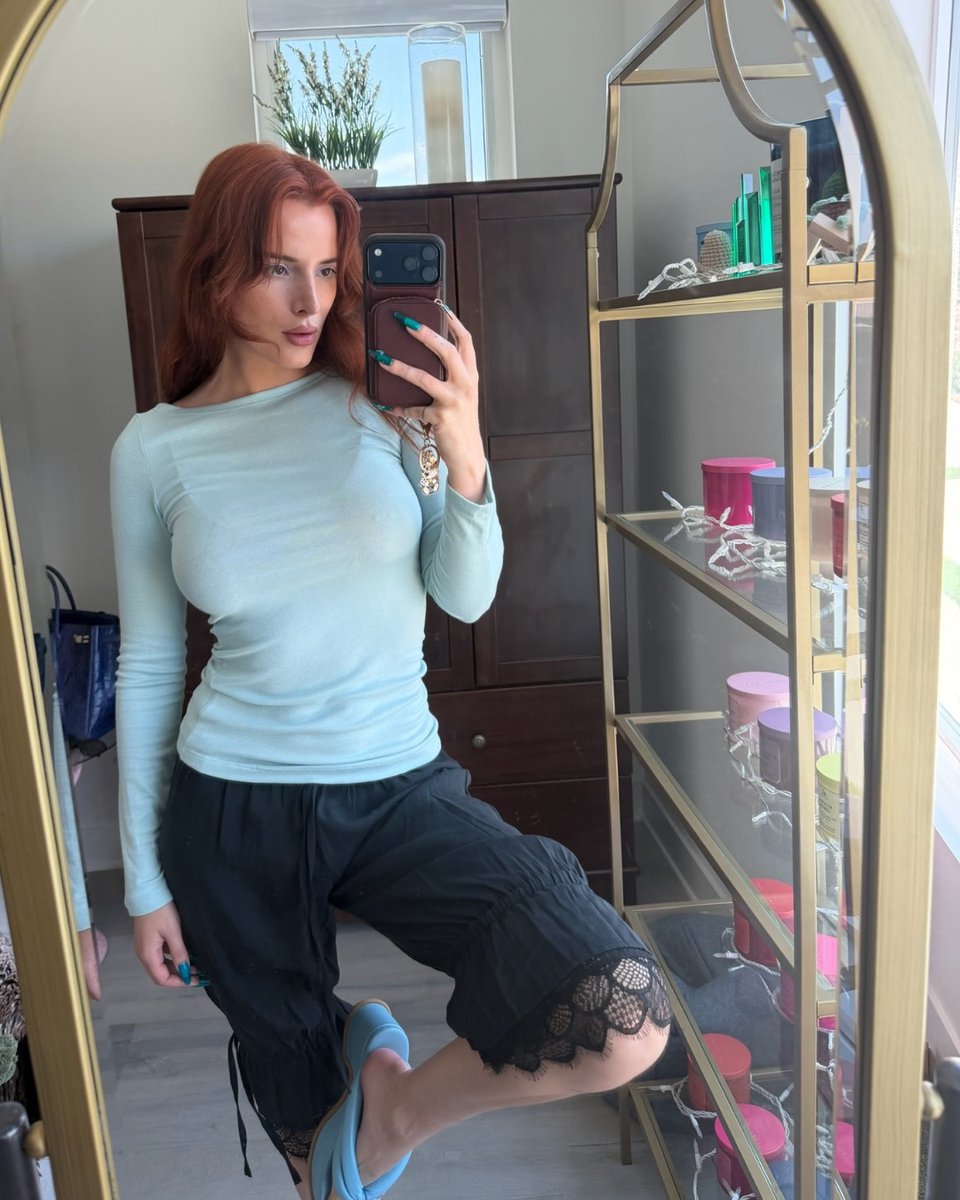 bethornebr's tweet photo. Bella Thorne via Instagram. https://t.co/5QE8M3BEQy