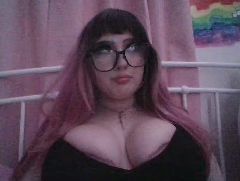 princess yara | findom tweet media