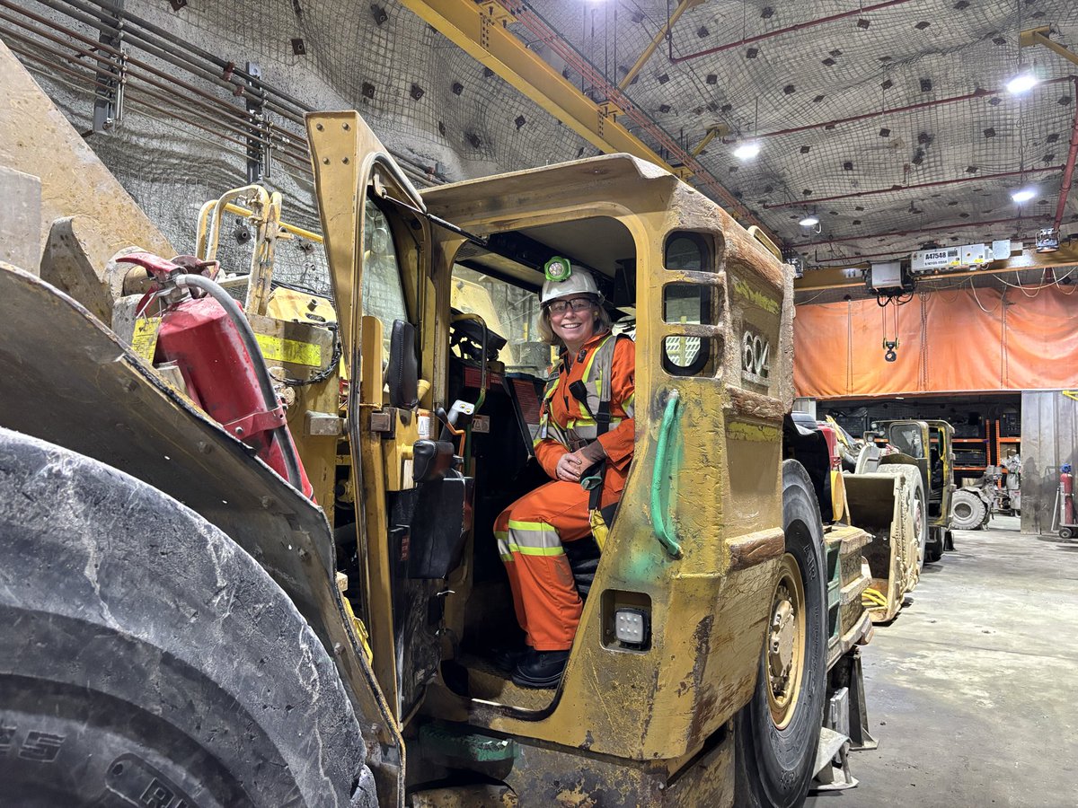 ExnerPirot's tweet photo. I made it 4000 feet, or more than two CN Towers, below ground at Vale’s Totten Mine in the Sudbury Basin, one of the most geologically rich areas in the world. Sudbury has been a mining powerhouse in North America for more than a century and has ample reserves for a century more of production. /1