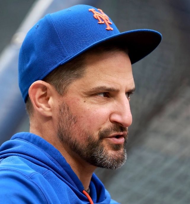 Mets Batflip tweet media