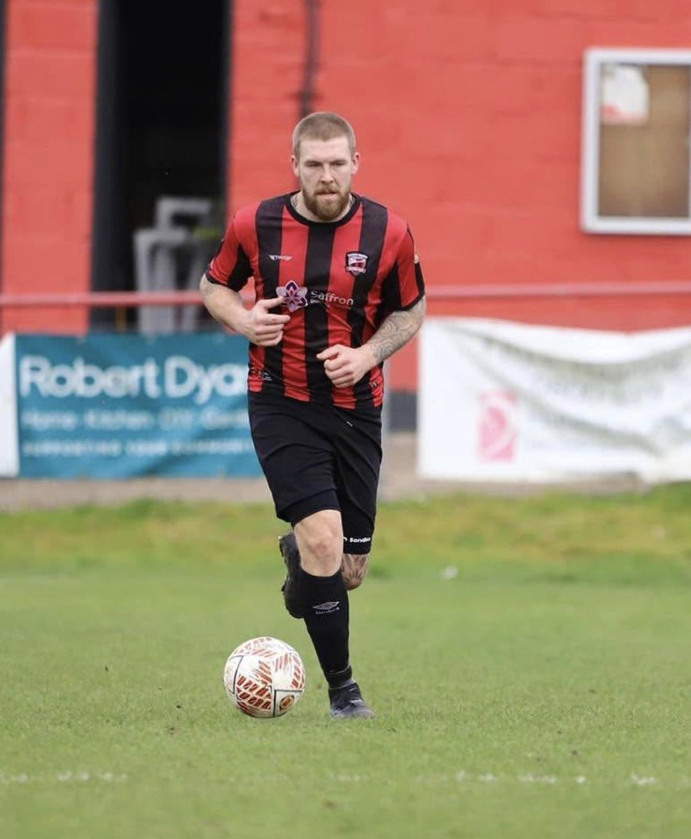 SWTFootballClub's tweet photo. Happy birthday to our Supporters’ Player of the Year for 2025/26!

We hope you enjoyed your day Clarky 🍻🥳

#upthebloods https://t.co/v8BAH6cgkn
