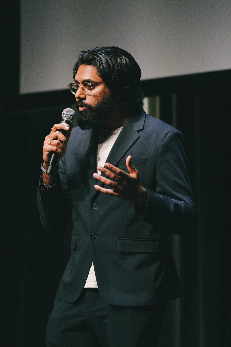 sid_srk's tweet photo. "Knowledge lies with the builders, not the buildings" 

Big shoutout to @jiamixue @_benjaminparry , @mattyj612 and the rest of the team for organizing such an incredible event last night! https://t.co/mCKoPjk0jr